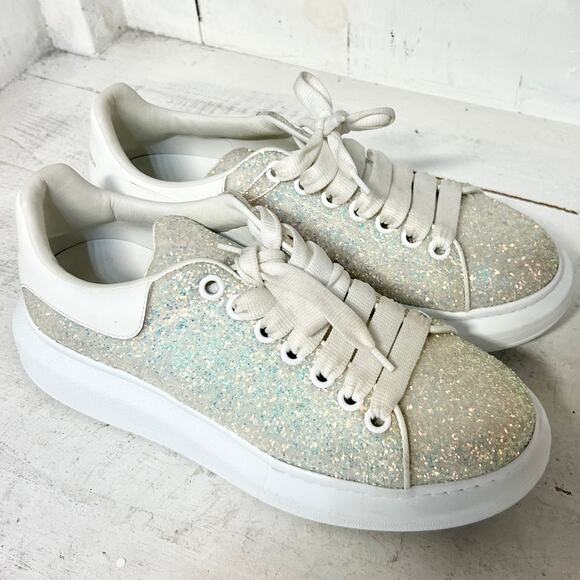 Alexander McQueen Low Top Chunky Sneaker Silver Glitter Women's Size 40E / 10 - Picture 4 of 11